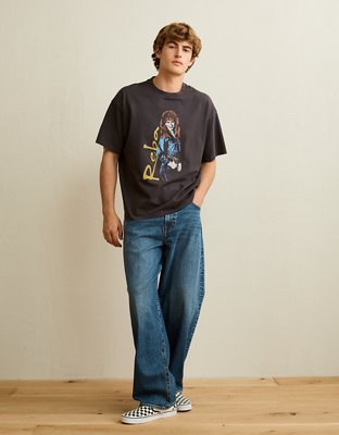 AE Boxy Reba Graphic T-Shirt