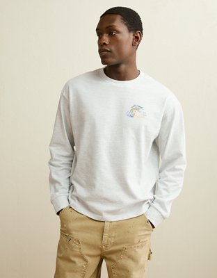 AE Standard Fit Rocky Mountain Long-Sleeve Graphic T-Shirt