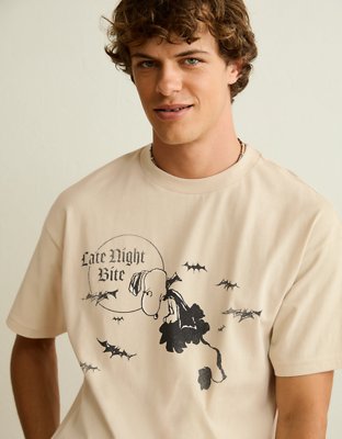 AE Boxy Fit Snoopy Halloween Graphic T-Shirt