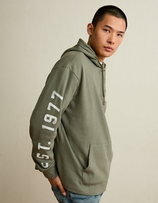 Мужское худи American Eagle AE Standard Fit Graphic Thermal T-Shirt, цвет: Оливковый — фото 4