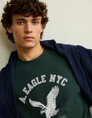 AE Standard Fit Long-Sleeve Graphic Thermal T-Shirt