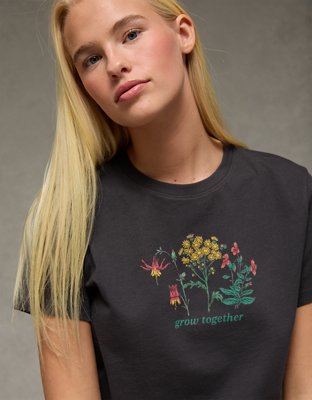 AE Everyday Graphic T-Shirt | American Eagle