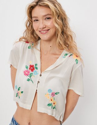 AE Cropped Embroidered Resort Shirt