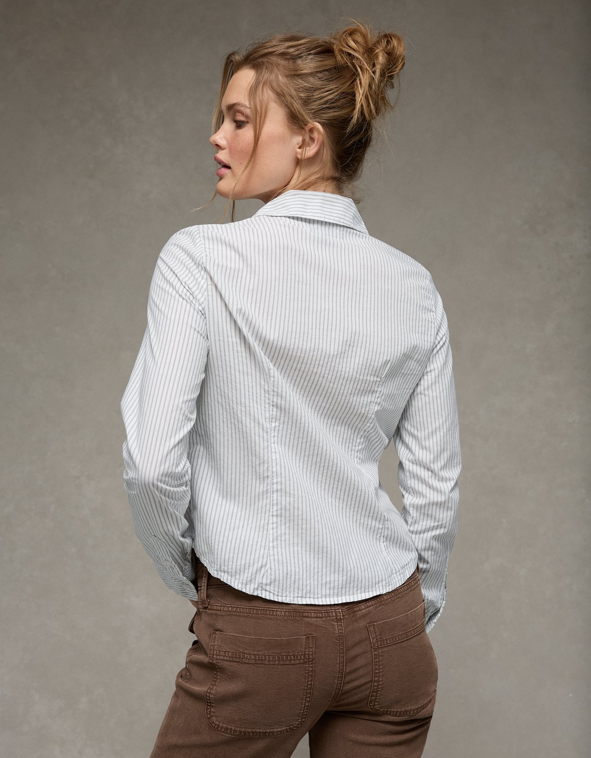 AE Fitted Poplin Button-Up Shirt - image 2