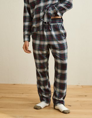 AEO Men's Snoopy Flannel Pajama Set