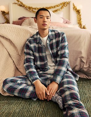 AEO Men's Snoopy Flannel Pajama Set