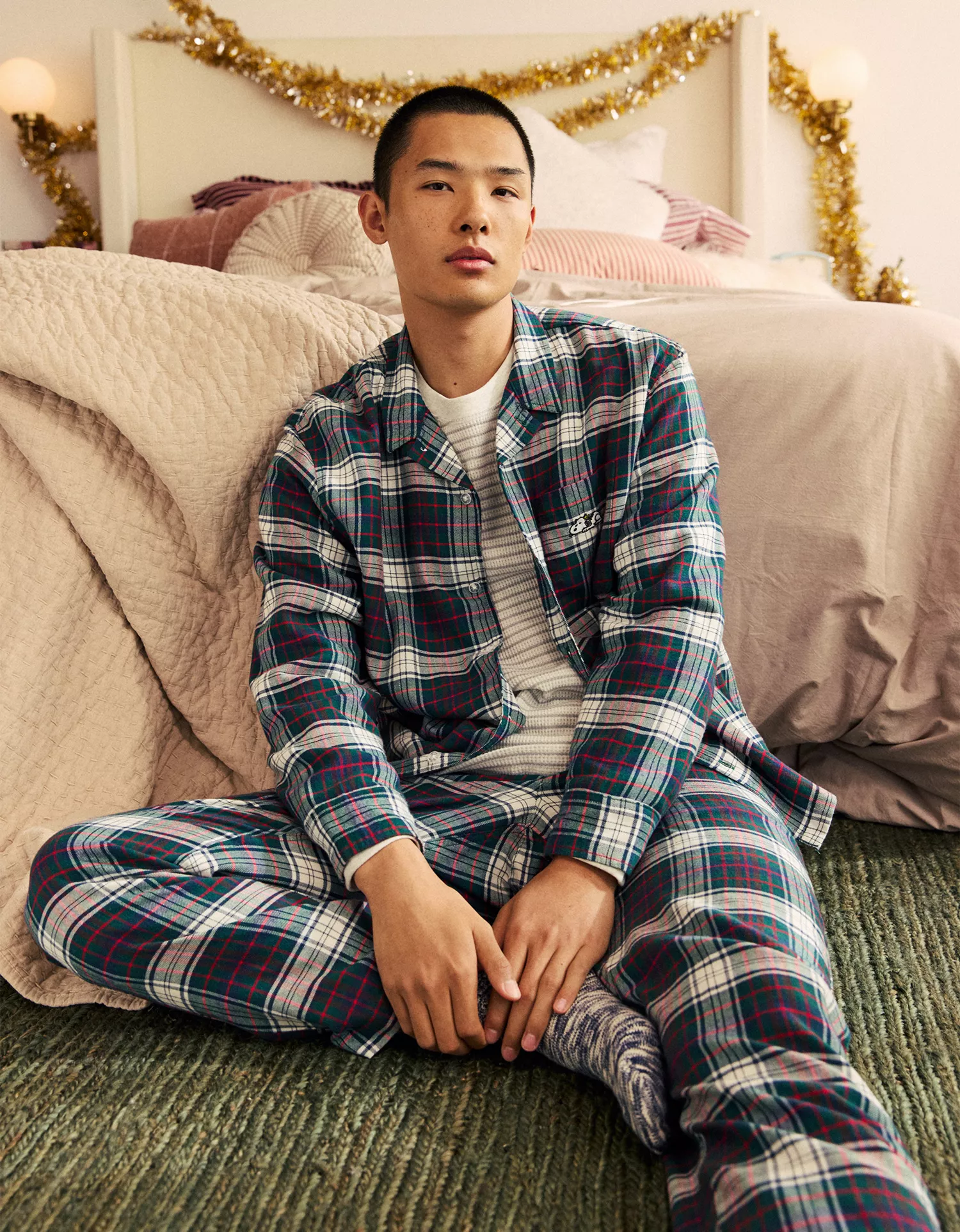 AEO Men's Snoopy Flannel Pajama Set