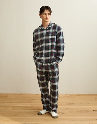 AEO Men's Snoopy Flannel Pajama Set