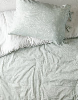 Dormify Chloe Medallion Twin/Twin XL 2-Piece Comforter and Sham Set - Free Returns