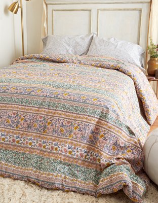 Aeo Apt Rosemary Floral Full Queen Comforter Set