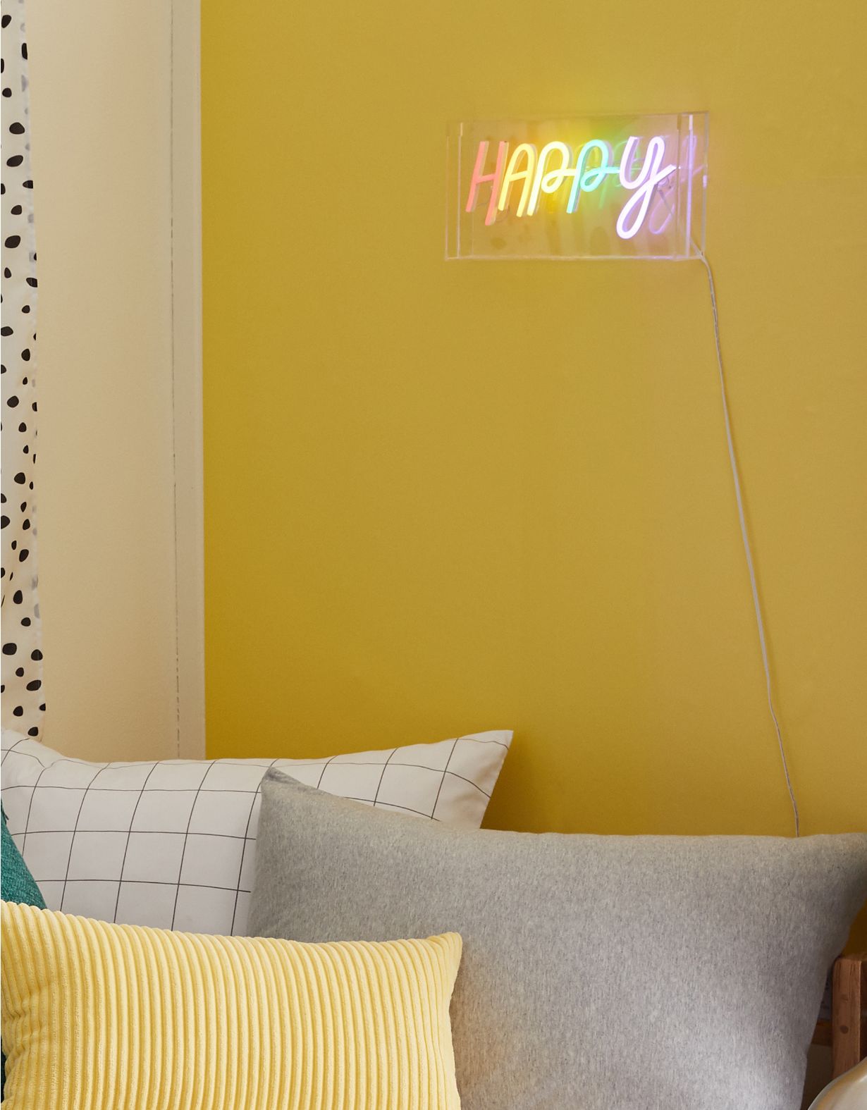Dormify Happy Neon Sign