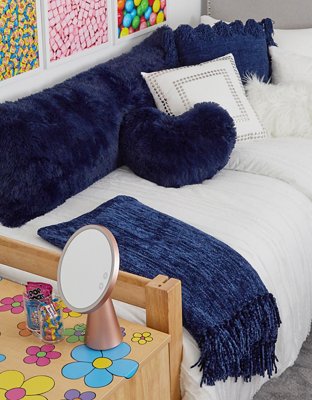 Dormify Chenille Tassel Throw Blanket