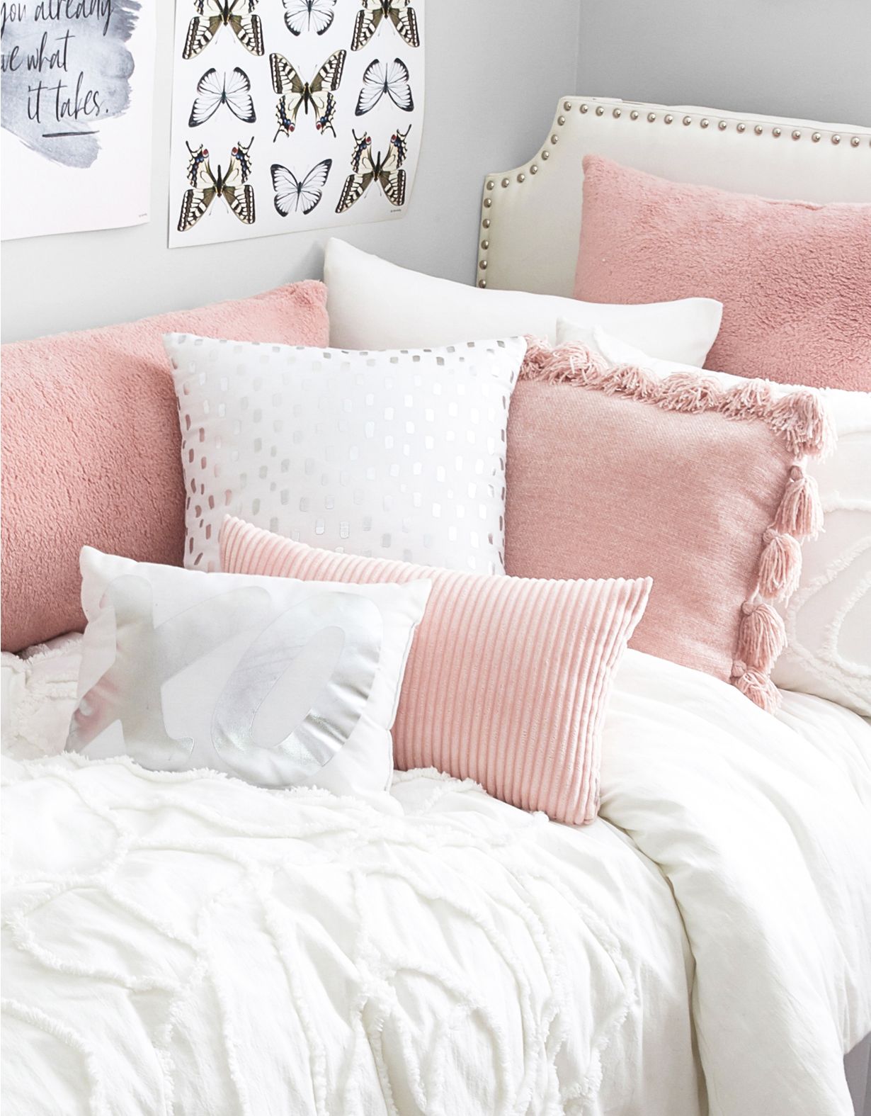 Dormify Cozy Cord Pillow