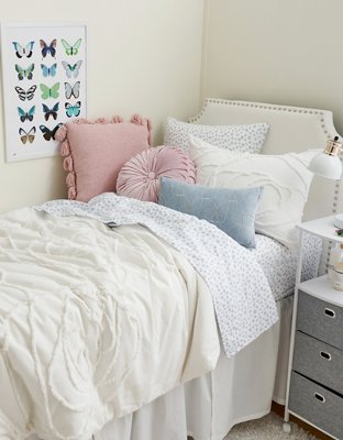 Dormify Boho Rose Queen Comforter & Sham Set
