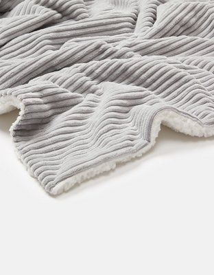 American Eagle Dormify Cozy Cord Sherpa Throw Blanket — фото 2