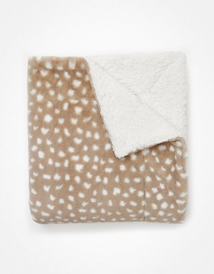 Dormify Spotted Faux Fur Sherpa Throw Blanket