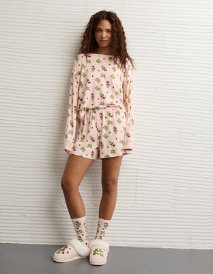 AE Luxe Plush Grinch PJ Set