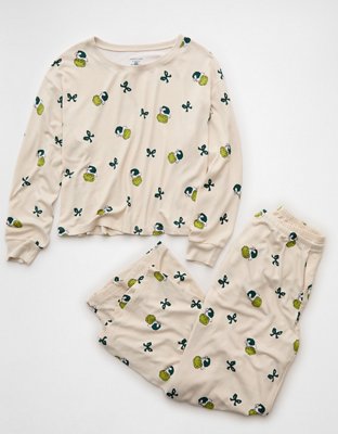 AE Luxe Plush Grinch PJ Pant Set