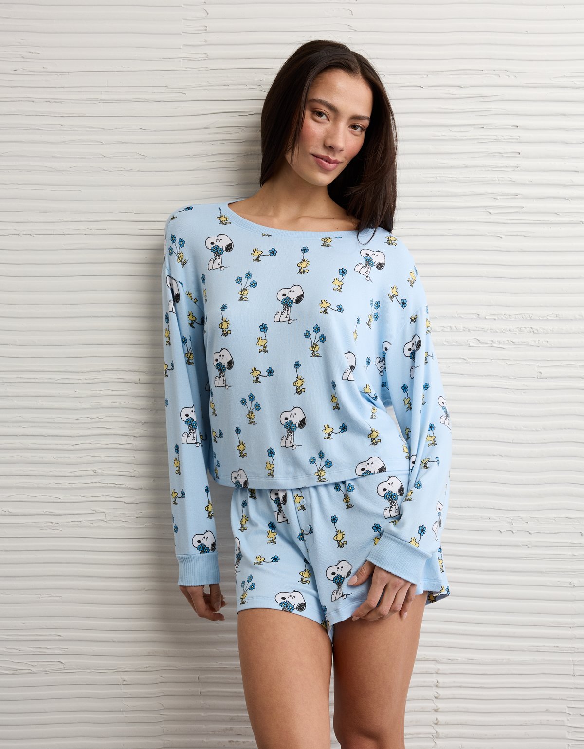 AE Luxe Plush Snoopy PJ Set - image 4