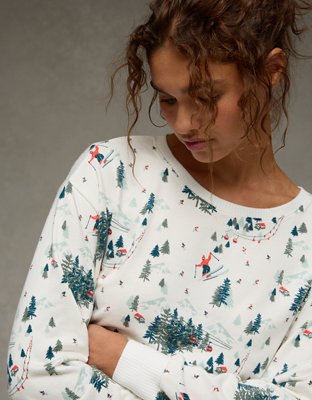 AE Luxe Plush Holiday PJ Set