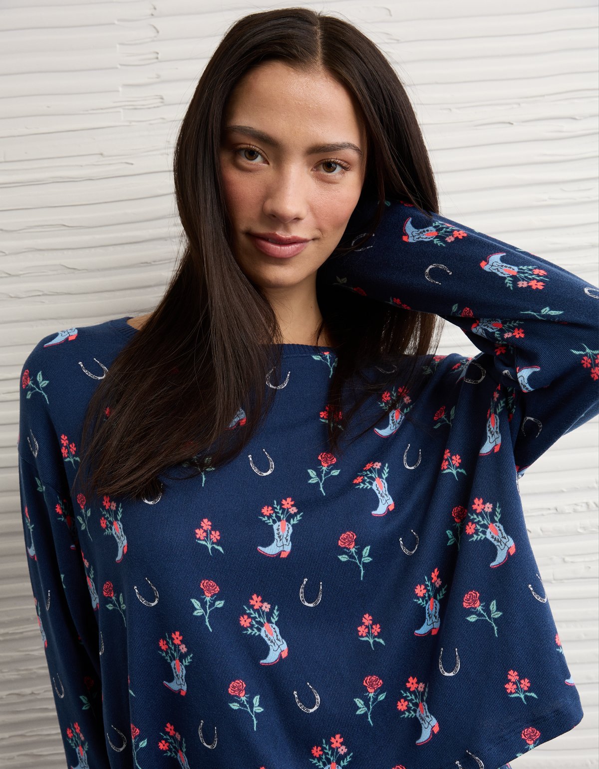 AE Luxe Plush PJ Set - image 4
