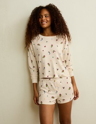 AE Luxe Plush Grinch Long Sleeve + Short PJ Set