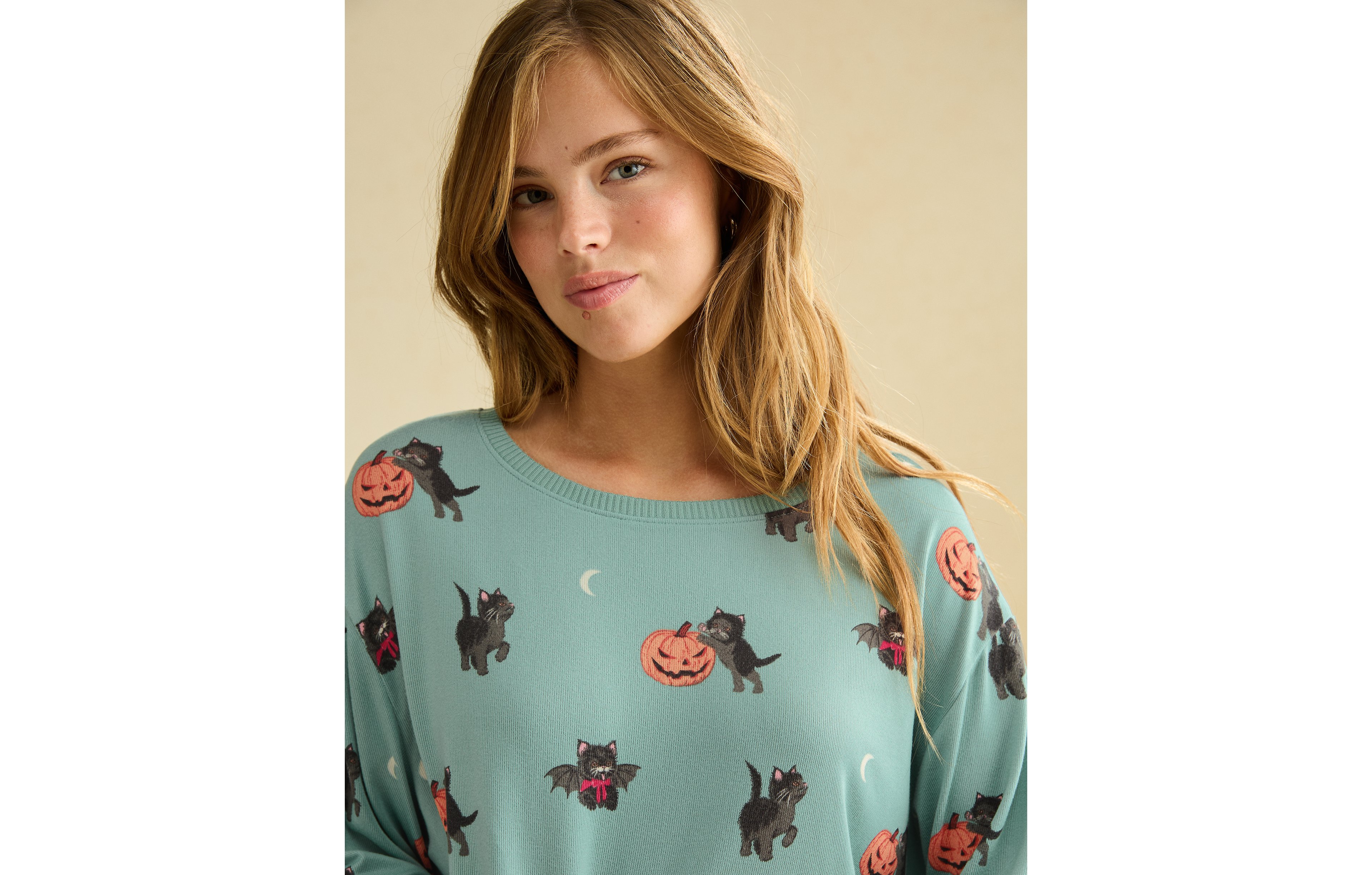 AE Luxe Plush Long Sleeve + Short PJ Set