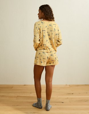 AE Luxe Plush Snoopy Long Sleeve + Short PJ Set