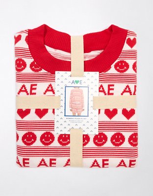 AE Smiley® Heart Plush PJ Set