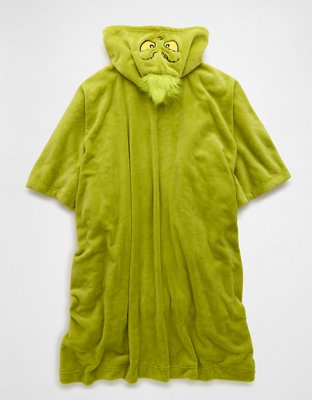 AE Grinch Fall Blanket Poncho