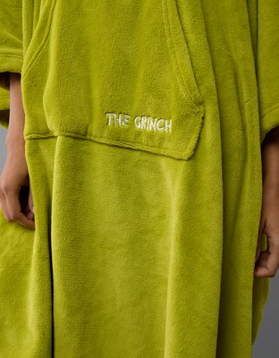 AE Grinch Fall Blanket Poncho