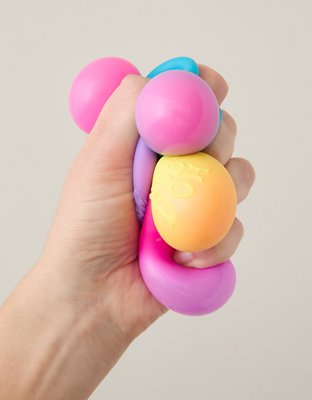 Teenie Needoh Color Change Squish Toy