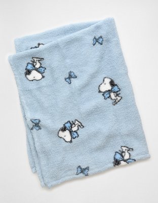 AEO Snoopy Blanket