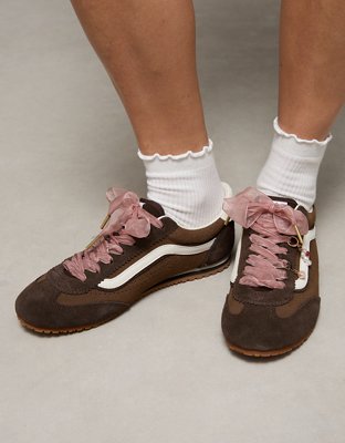 AE Shoelace & Shoe Charm Set 5-Pack