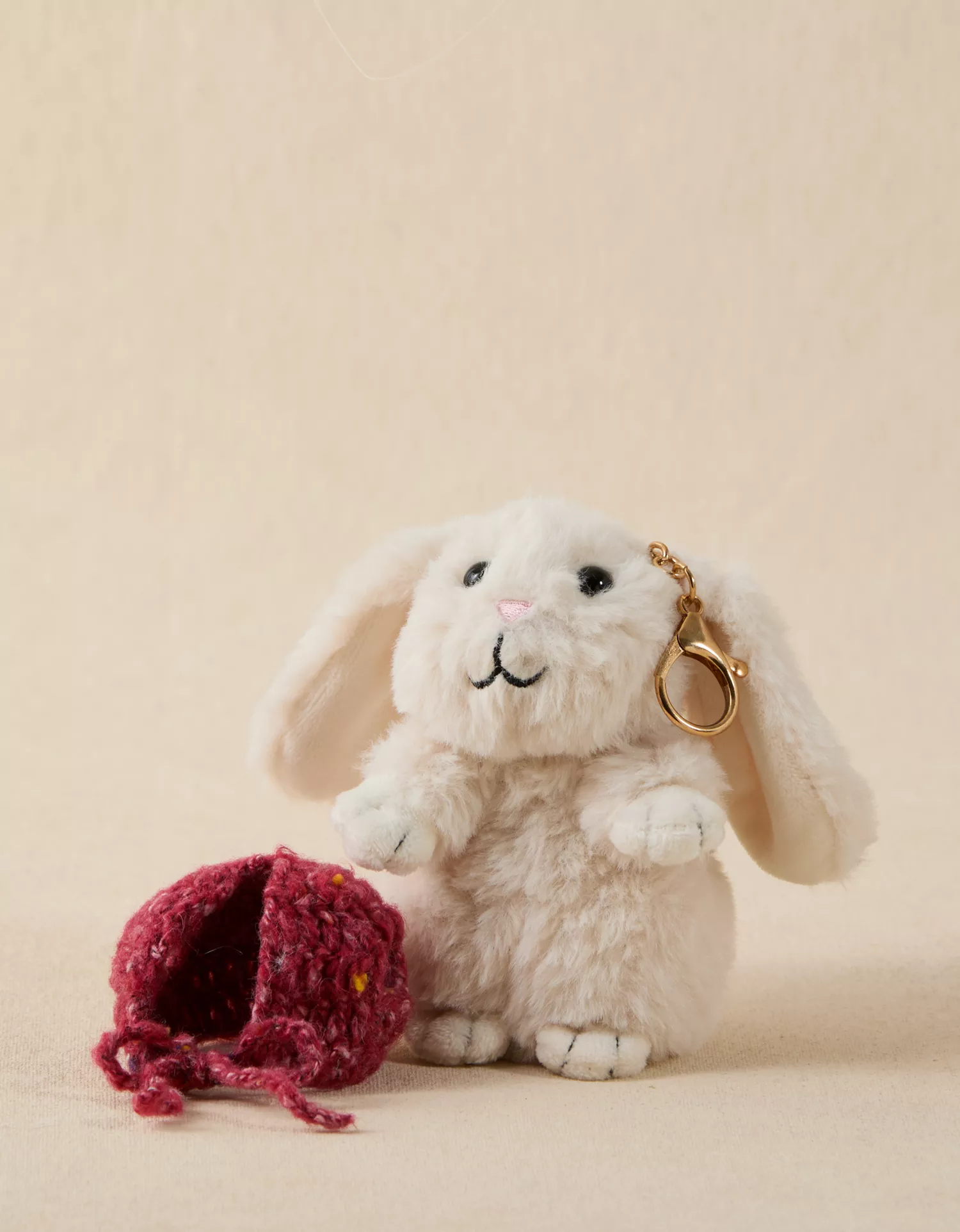 AE Bunny Bonnet Bag Charm - thumbnail 3