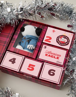 AE Snoopy Bag Charm 6-Day Advent Calendar