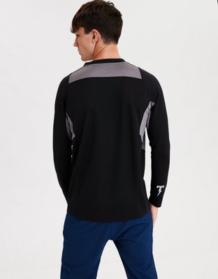 Мужские футболки American Eagle TACKMA Performance Long Sleeve T-Shirt — фото 4