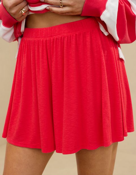 Женские брюки Aerie High Waisted Flirty Short