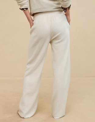 Aerie Hometown Holiday Skater Pant