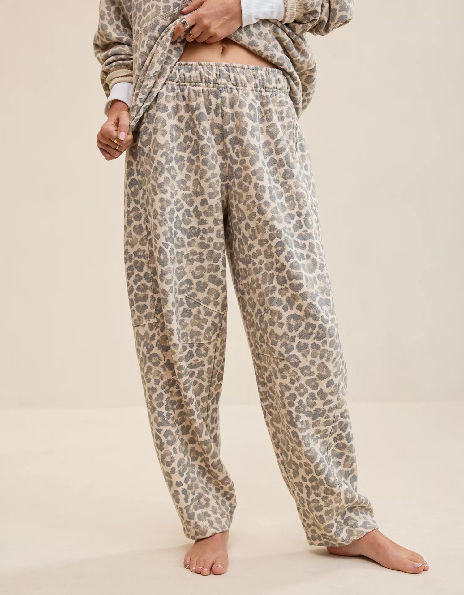 Aerie Oh Zip! Barrel Pant