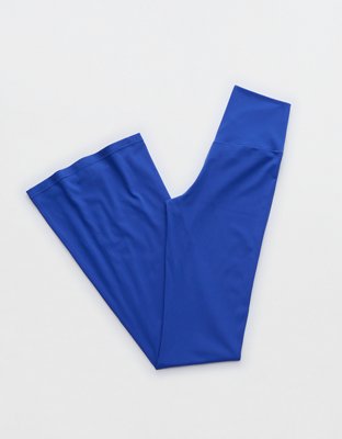 Legging à jambe évasée et à taille haute croisée Real Me OFFLINE d’Aerie