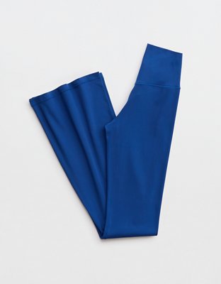 Женские брюки Aerie OFFLINE By Aerie Real Me High Waisted Crossover Flare Legging — фото 5