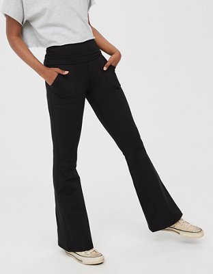 Legging à jambe évasée et à taille haute repliable The Hugger OFFLINE d’Aerie