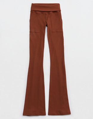 Женские брюки Aerie OFFLINE By Aerie Ribbed Pocket Foldover Flare Legging — фото 2