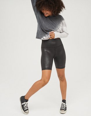 Женские брюки Aerie OFFLINE The Hugger High Waisted Crackle 7" Bike Short — фото 5