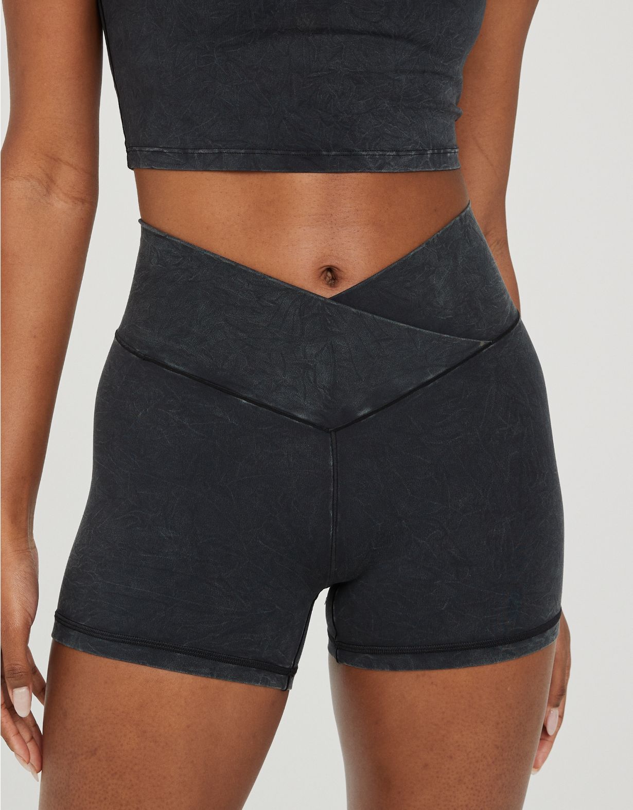 OFFLINE By Aerie Real Me Double Crossover 3" Bike Short