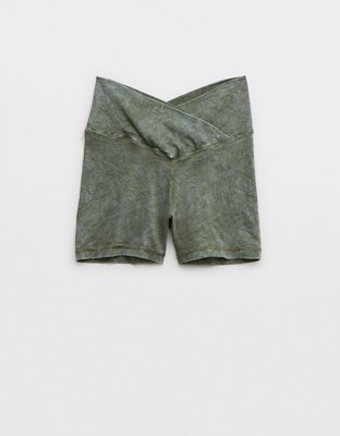 OFFLINE By Aerie Real Me Double Crossover 3" Bike Short