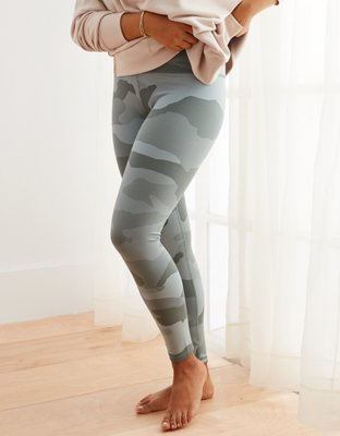 aerie joggers camo