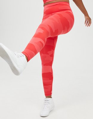 Женские брюки Aerie OFFLINE Camo High Waisted Legging — фото 7