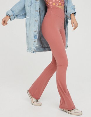 Crossover Flare Leggings Shortcut